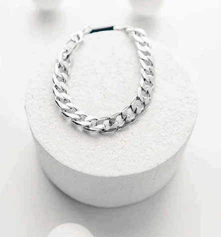 Guide to Buy Silver Jewelry for Men